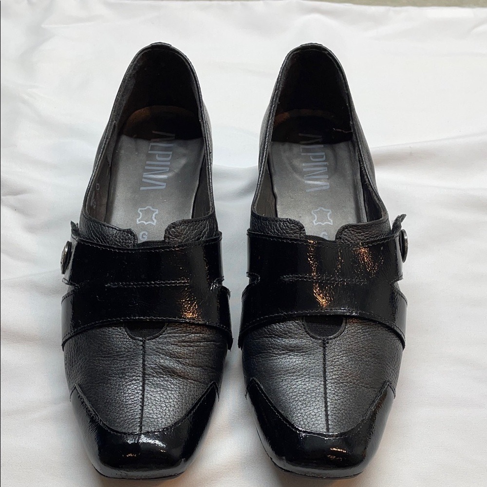 Alpina Black Leather‎ Patent Cap Toe Buckle Block Heel Shoes Women Size 39
